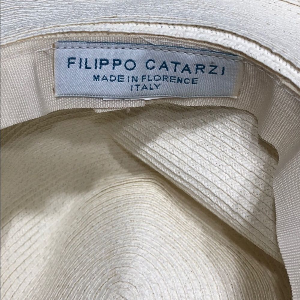 Used floppy hat. White - Picture 3 of 8